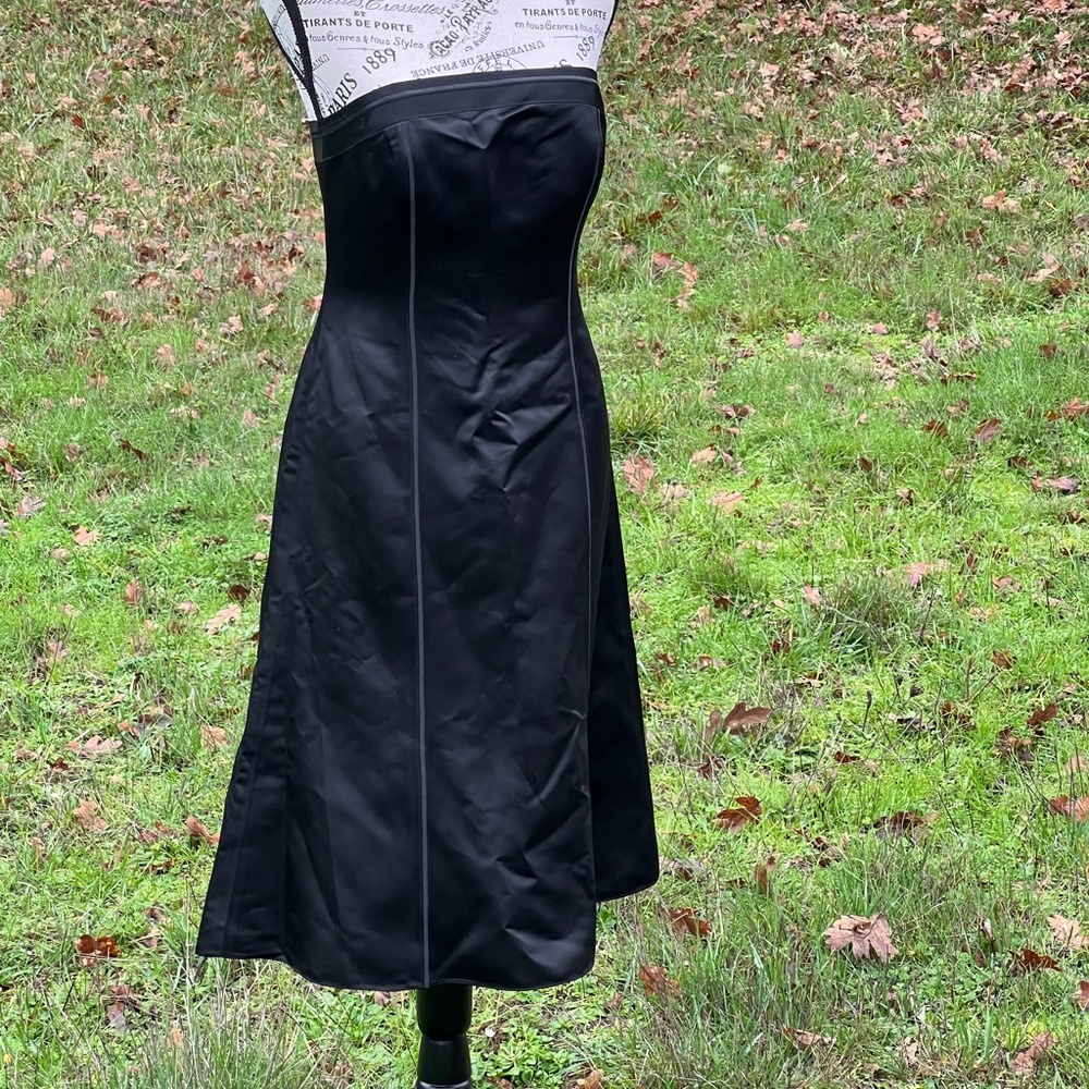 Ann Taylor Sleeveless Strapless Black Acetate Cocktail Dress - Size 4 - Picture 2 of 7